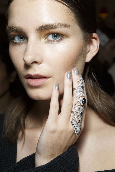 Julien Macdonald Wiosna 2015