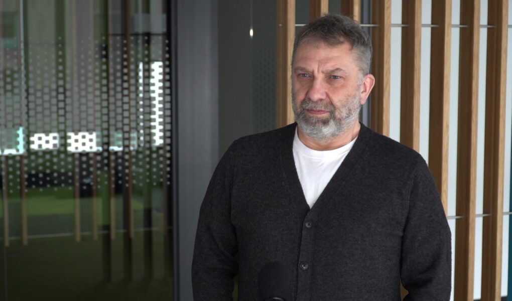 Piotr Metz: Muzyka nie jest już tak ważna jak kiedyś. Kiedyś to był podstawowy sposób na relaks, teraz inaczej spędza się wolny czas