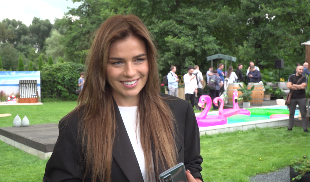 Natasza Urbańska: Kręcenie teledysku smartfonem to szalony pomysł, ale niezwykle kreatywny. Znowu próbuję robić coś pięterko wyżej