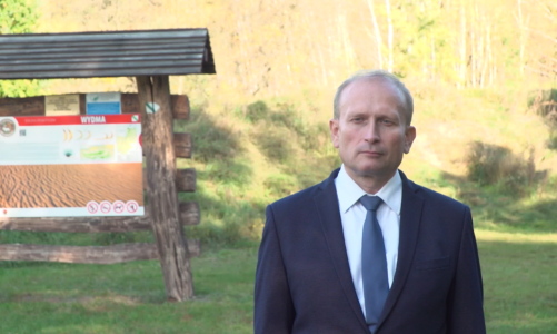 Biedronka angażuje się w ochronę zagrożonych gatunków zwierząt w Polsce. Co najmniej 1,5 mln zł trafi na ratowanie m.in. żubrów, wilków czy rysi