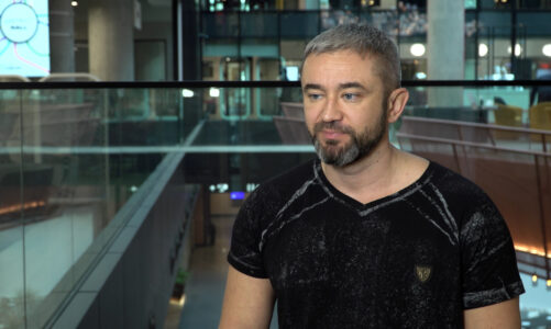 Przemysław Piotrowski stanie oko w oko z Luisem Garavito – najgroźniejszym seryjnym mordercą na świecie. Efektem wyprawy do Kolumbii będzie nowa książka