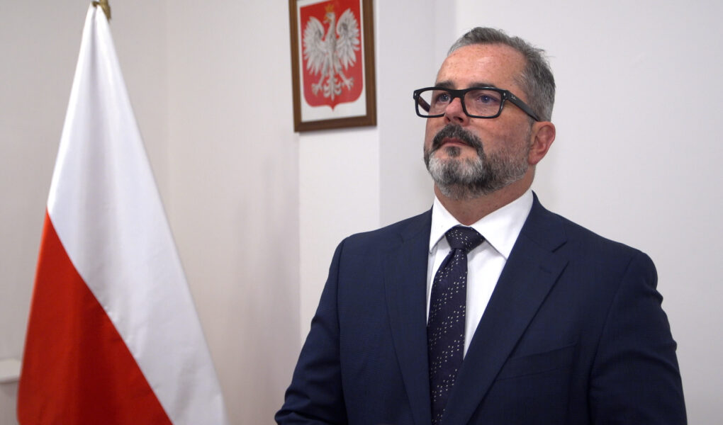 Jedną trzecią świadczeń KRUS wciąż wypłaca przekazem pocztowym. Kasa chce przekonać emerytów i rencistów do bankowości