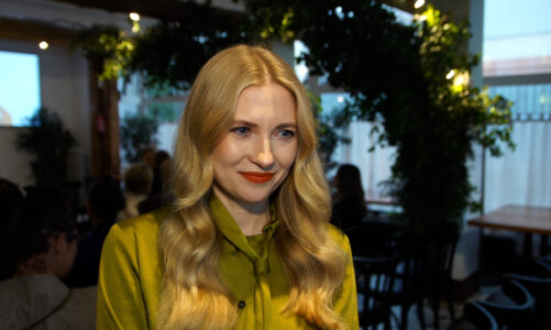 Karolina Chapko: Nie jestem wielką fanką celebrowania świąt w tradycyjny sposób. U mnie prezenty będą nie pod choinką, ale pod palmą